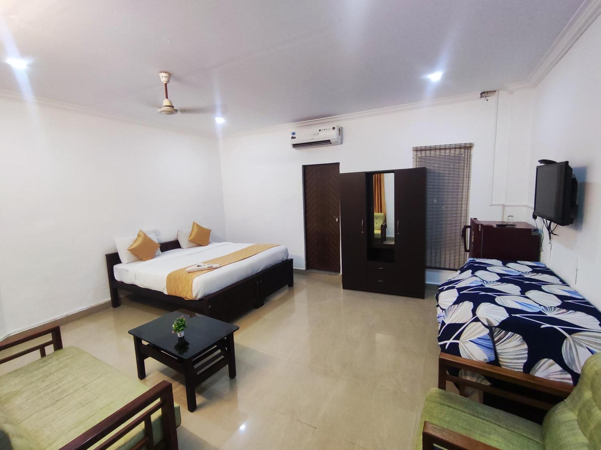 Awa Residency Hotel Kochi Room photo